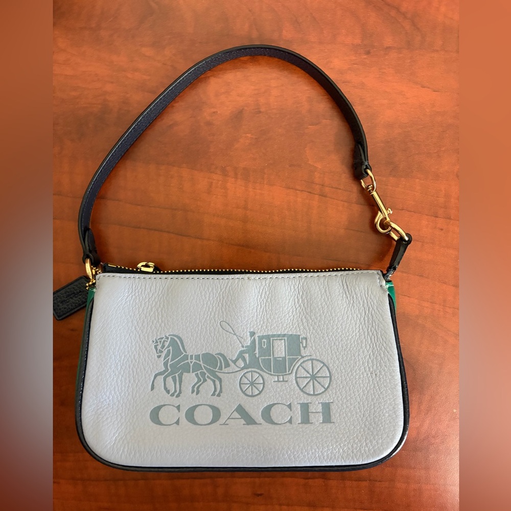 Coach Nolita 19 In Colorblock With Horse And Carriage,amazing condition